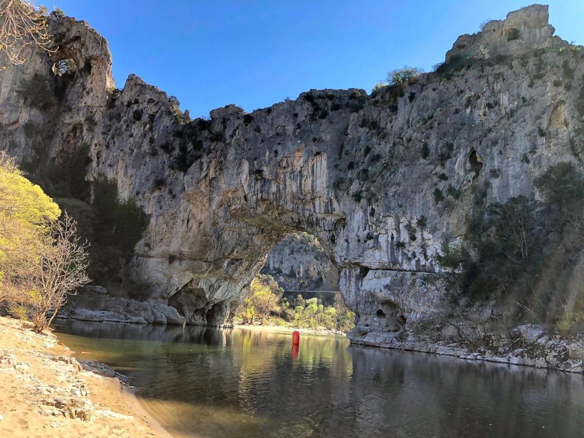 Gites Chateau De La Selve Grospierres Bagian luar foto